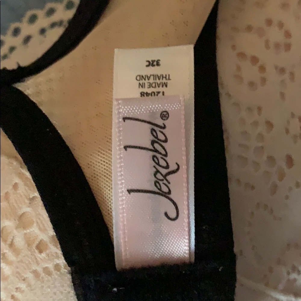 Bra Bundle! - image 3